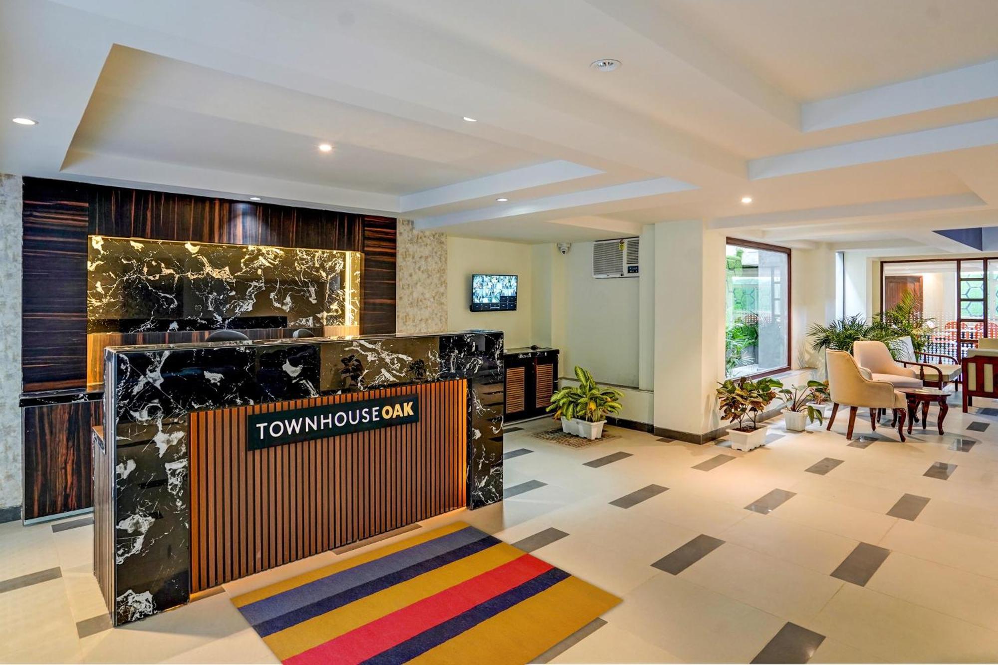 Hotel O Parkinn Gurgaon Esterno foto