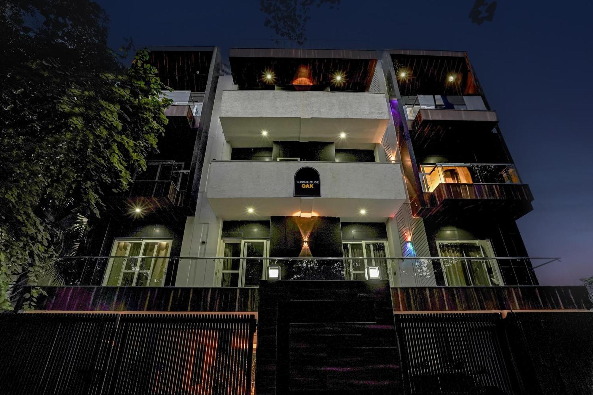 Hotel O Parkinn Gurgaon Esterno foto